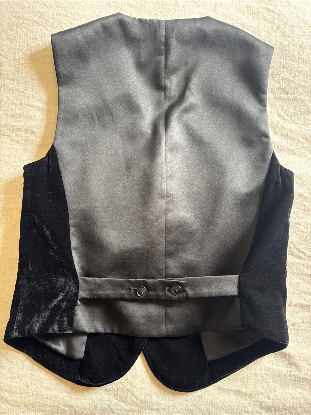Zara Black Velvet Button-Front V-Neck Vest - Picture 2 of 3